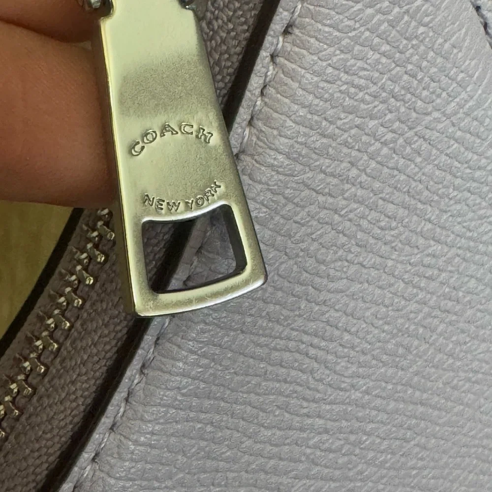 Coach teri hobo Crossbody Bag NWOT - Picture 9 of 17